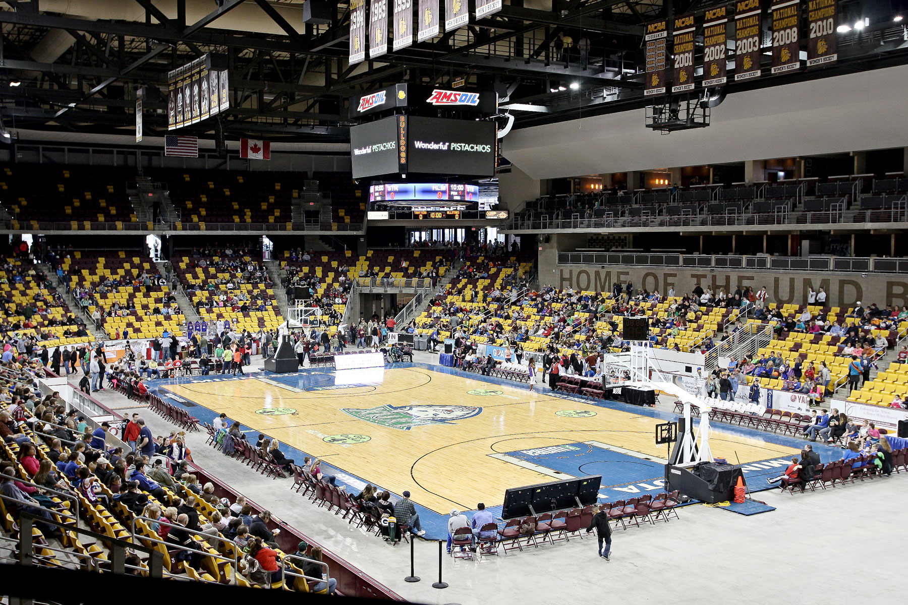 AMSOIL arena mary sullivan Duluth Entertainment Convention Center